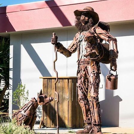 Jolly Swagman Acccommodation Park Тувумба Экстерьер фото