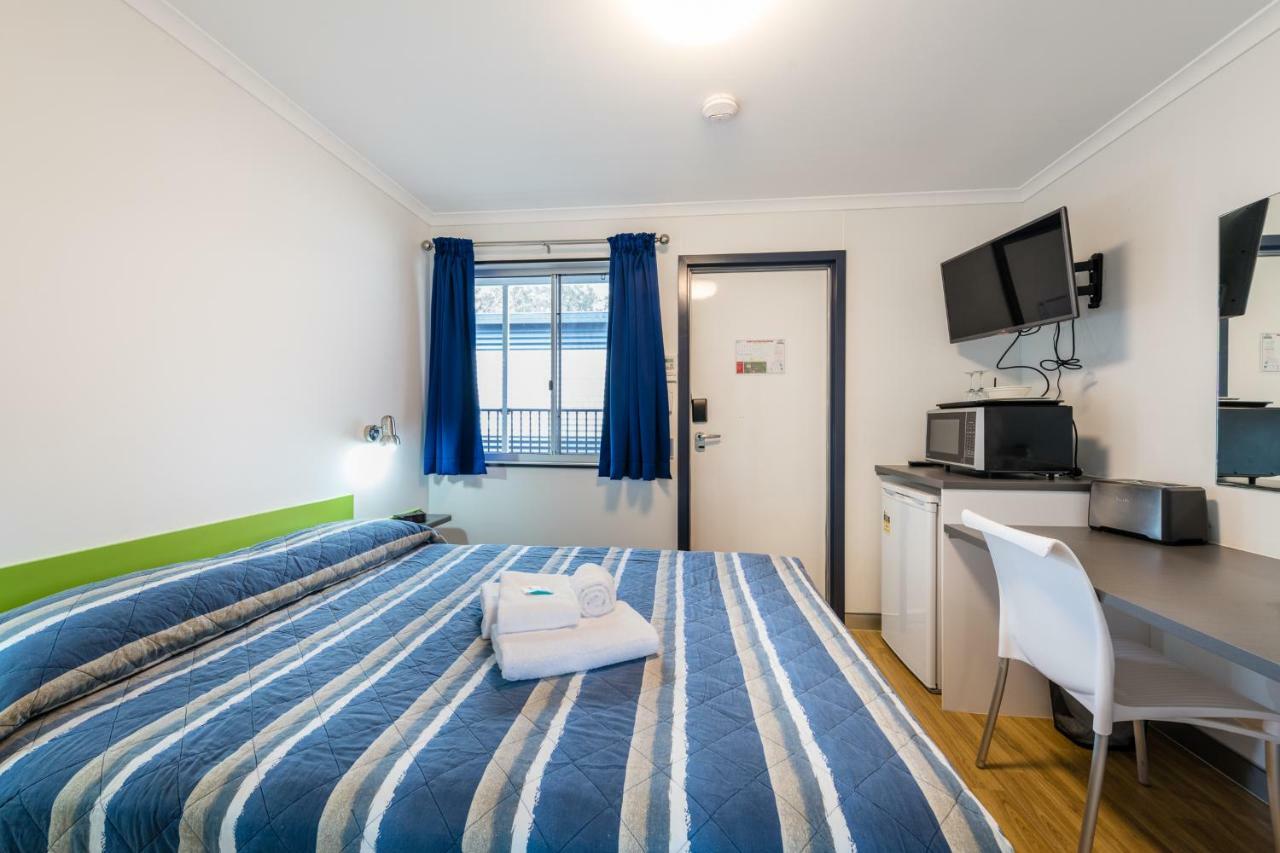 Jolly Swagman Acccommodation Park Тувумба Экстерьер фото